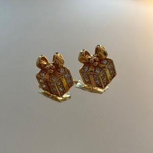 Vintage Avon Golf-tone and crystal earrings Holiday, Christmas New Year’s Eve